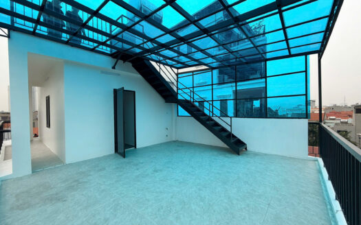 NGAY GẦN AEON, PHỐ CỔ LINH – THẠCH BÀN • NHÀ LÔ GÓC 6 TẦNG THANG MÁY • MẶT TIỀN 10M • CHÍNH CHỦ RAO BÁN