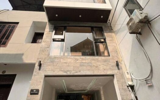 BÁN NHÀ CỔ LINH LONG BIÊN ĐỐI DIỆN TRUNG TÂM THƯƠNG MẠI AEON MALL – GẦN CẦU VĨNH TUY – FULL NỘI THẤT*7 TẦNG*GIÁ 12,9TỶ