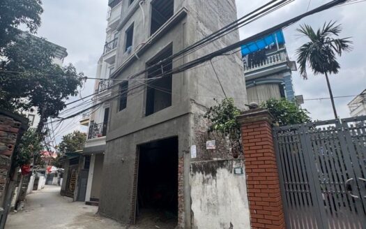 BÁN NHÀ 5 TẦNG TRUNG TÂM THẠCH BÀN – MẶT NGÕ Ô TÔ THÔNG ????