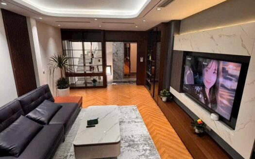 Cực Hiếm nhà long biên ô tô vào tận nhà giá cực hấp dẫn