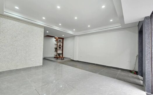 BÁN NHÀ CỔ LINH THẠCH BÀN LONG BIÊN*DT 50M*6T*THANG MÁY GIÁ NHỈNH 9TỶ