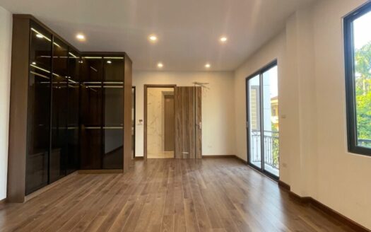 BÁN NHÀ BÁT KHỐI 30M 5 TẦNG CỰC ĐẸP Ở NGAY GIÁ CỰC HIẾM