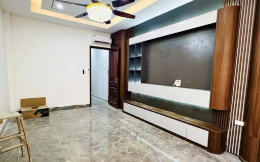 BÁN NHÀ ĐÀM QUANG TRUNG,LONG BIÊN,KINH DOANH,FULL NỘI THẤT GARA Ô TÔ,DT 52M*7T GIÁ 14,8TỶ