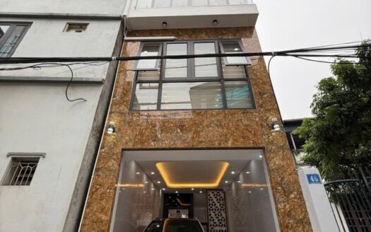 — NHÀ QUÁ ĐẸP ĐỂ ĐÓN TẾT