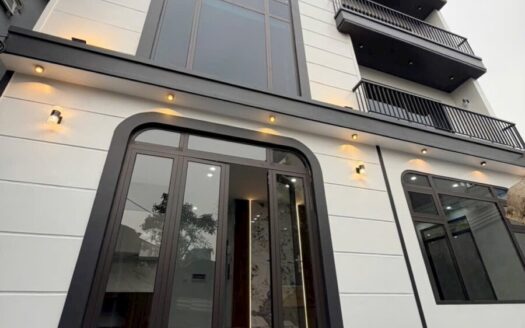 – NHÀ NGỌC TRÌ – CỔ LINH-LONG BIÊN