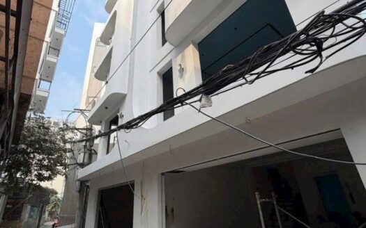 NHÀ ĐẸP-THẠCH BÀN -LONG BIÊN-NGÕ THÔNG -Ô Tô VÒ NHÀ