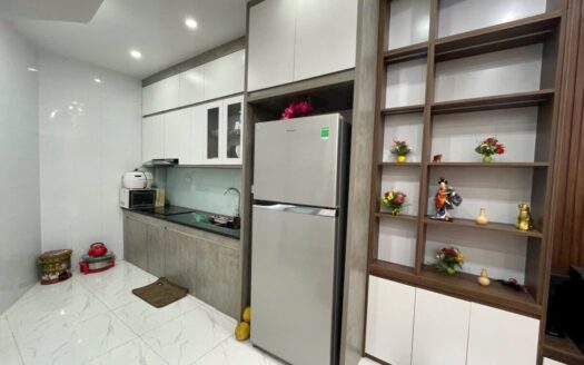 BÁN NHÀ THẠCH BÀN -LONG BIÊN 5 TẦNG GẦN Ô TÔ