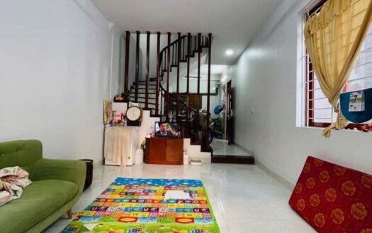 BÁN NHÀ CỰ KHỐI LONG BIÊN