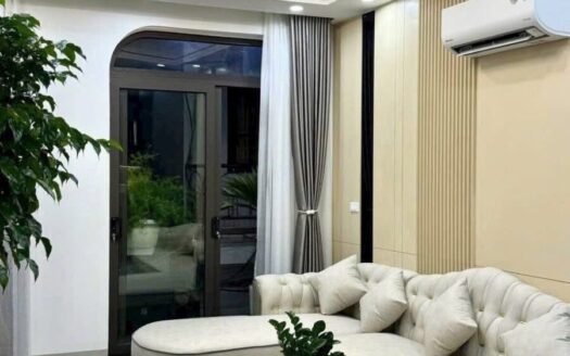 – NHÀ HIỆN ĐẠI Ở TRUNG TÂM THẠCH BÀN – 6 TẦNG XÂY MỚI CÓ THANG MÁY