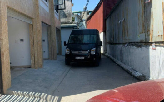 Nhà 35m x 6 tầng – vẫn thơm mùi sơn mới – lô góc – ô tô để trong nhà giá đầu tư. Lh: Mr Tùng 0985361286