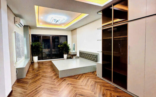 CHÍNH CHỦ BÁN NHÀ PHƯỜNG LONG BIÊN 60M² X 7 TẦNG – NGÕ THÔNG 5M – KINH DOANH ĐỈNH – PHỐ TRẠM, LONG BIÊN