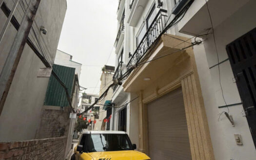 Nhà Tư Đình 53m2 Ô Tô Đỗ Cửa Đầy đủ Nội Thất, THang Máy– Hơn 11 tỷ