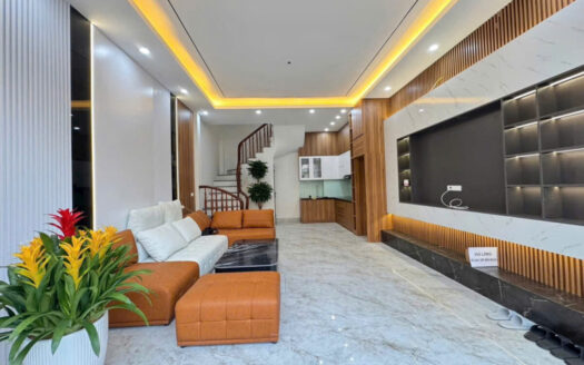 Bán nhà 45M x 5 tầng Phúc Lợi – ô tô đỗ cửa – full nội thất đẹp long lanh