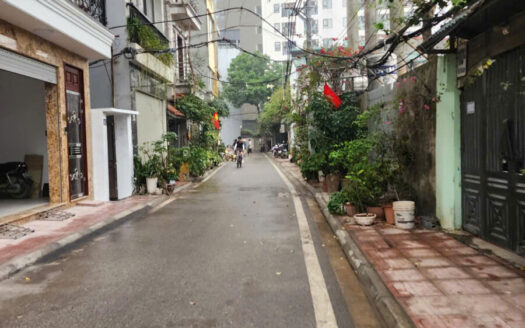 BÁN NHÀ VIỆT HƯNG | 35M² – 6 TẦNG – THANG MÁY – Ô TÔ NGỦ TRONG NHÀ | GIÁ 11.6 TỶ