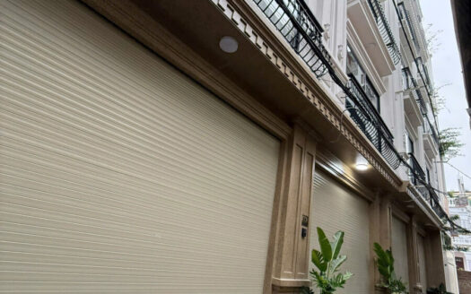 BÁN NHÀ PHỐ TRẠM -6 TẦNG – THANG MÁY – NGÕ CÔNG – OTO NGỦ TRONG NHÀ – FULL NỘI THẤT