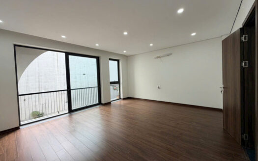 BÁN NHÀ THẠCH BÀN – 50.M² – 6 TẦNG THANG MÁY – 10M RA Ô TÔ – GIÁ 9,X TỶ