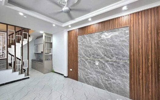 HIẾM – BÁN NHÀ 5 TẦNG CỰ KHỐI – LONG BIÊN ,Ô TÔ ĐỖ CỔNG – 5,9 TỶ