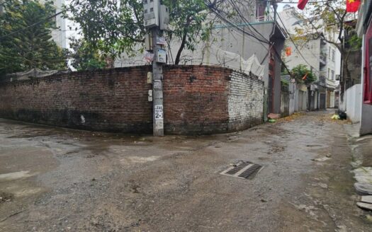 -BÁN ĐẤT THẠCH BÀN -LONG BIÊN