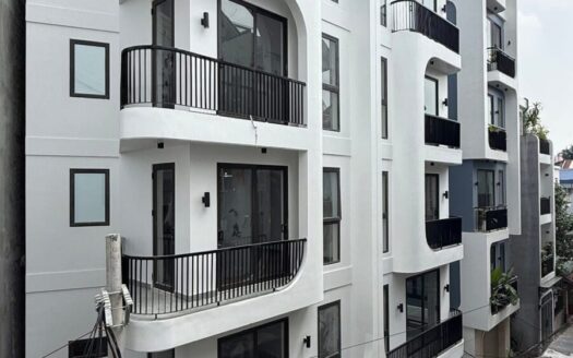 Bán Nhà Thạch Bàn – Cổ Linh, Lô Góc 50m x 6 Tầng Thang Máy – Ngõ thông Ô Tô Vào Nhà.